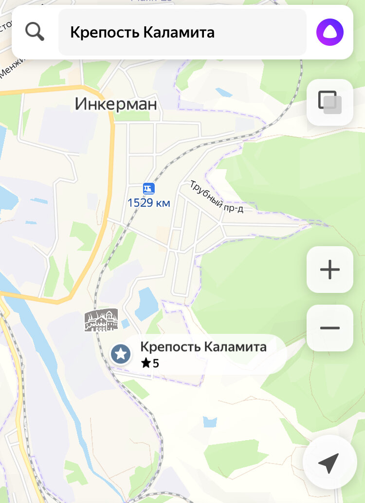 Скриншот из ЯндексКарты. Маршрут 🗺 по навигатору приведёт к парковке.
