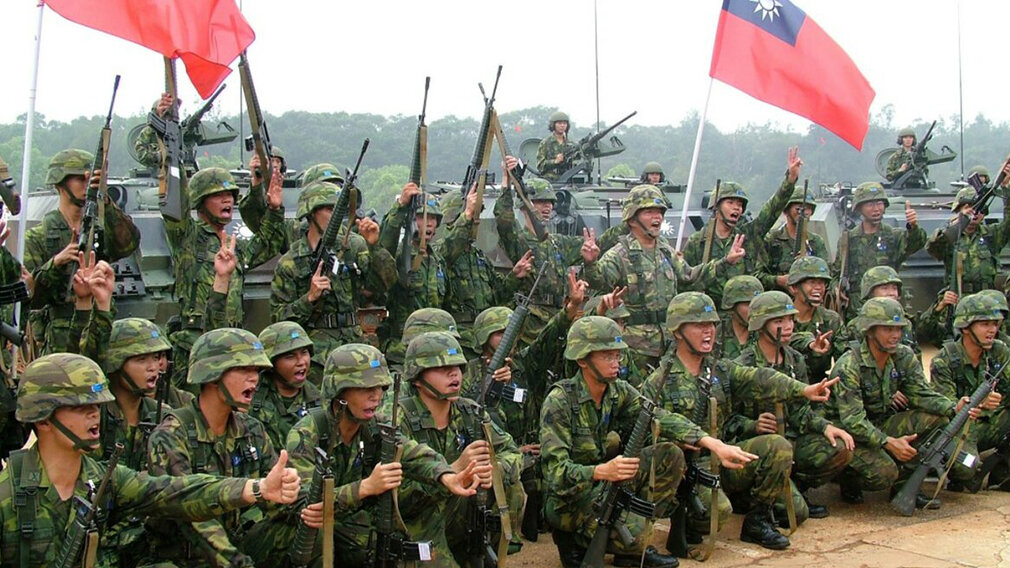 Армия Тайваня по ряду параметров не самая слабая в Азии, Но вряд ли она способна выдержать открытое противостояние с НОАК. Фото из открытых источников.