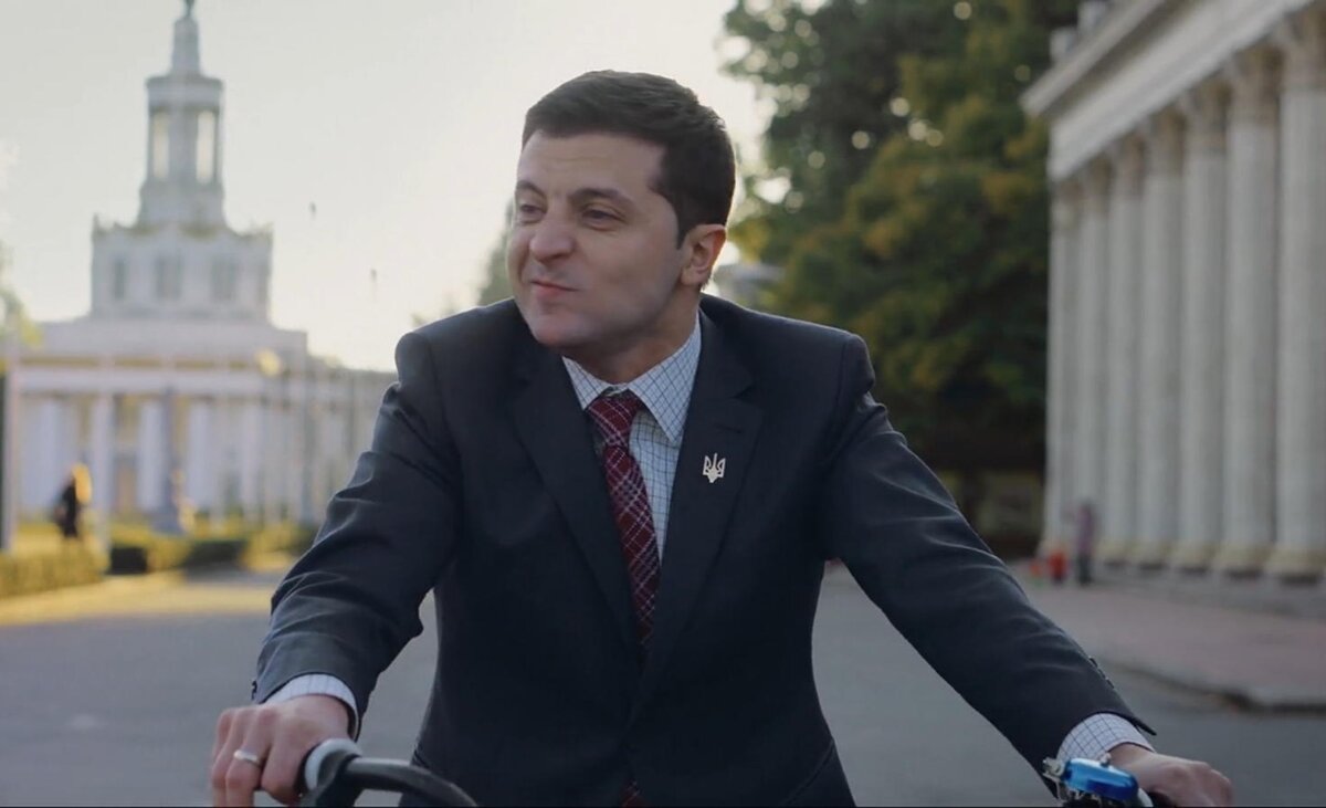 Президент Василий Голобородько.. Кадр из фильма. 