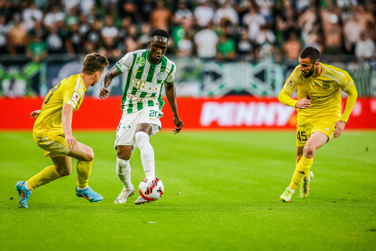 Матч между "Ференцварошем" и "Тоболом". Фото сайта kazfootball.kz