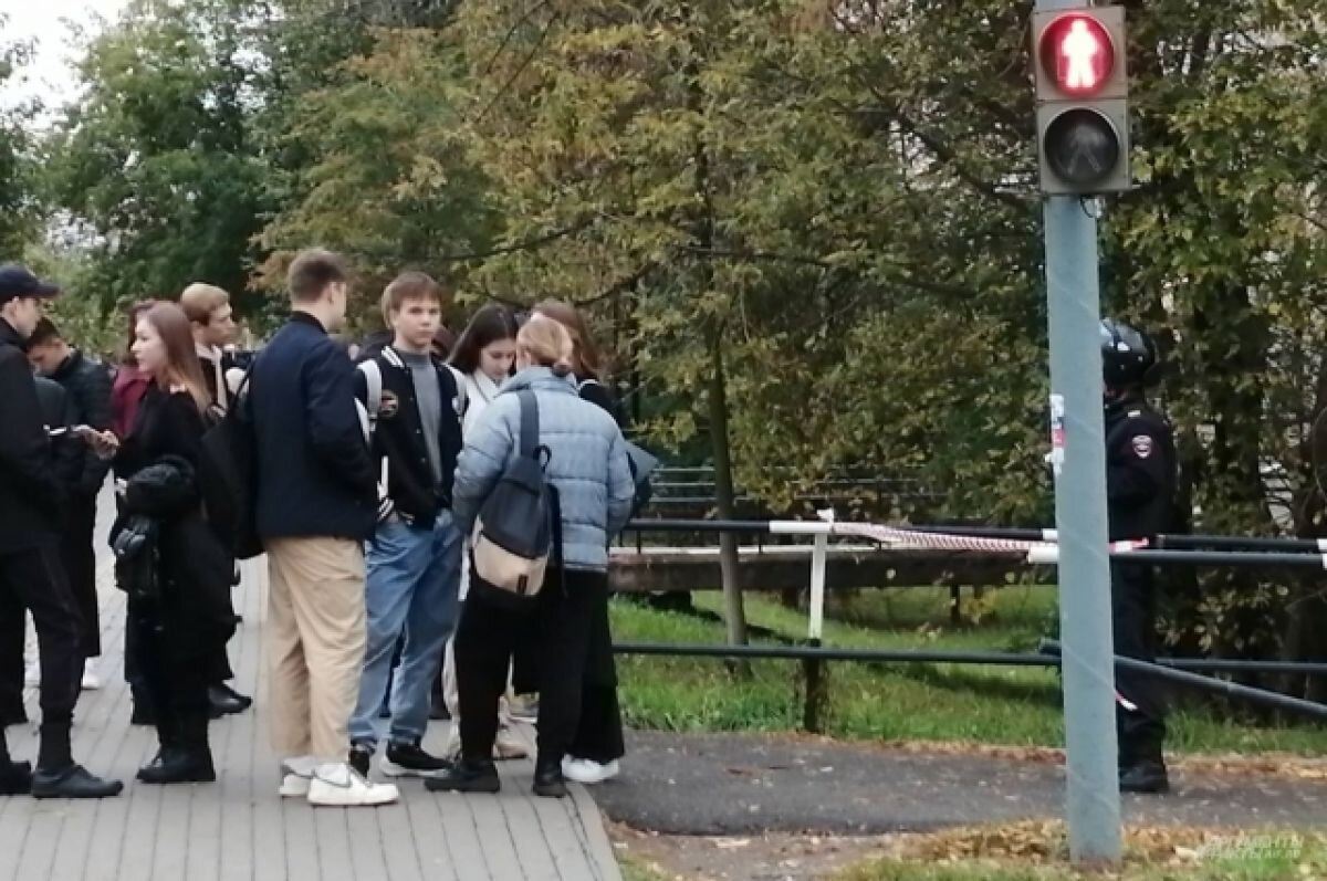    Мама выжившего при стрельбе в школе мальчика рассказала о состоянии сына