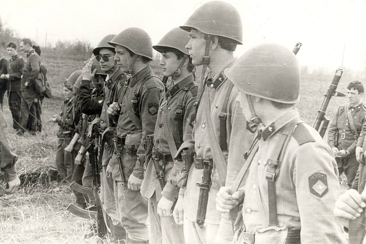 12 воздушно-десантный отряд МГИВ на учении. 80-е годы прошлого века