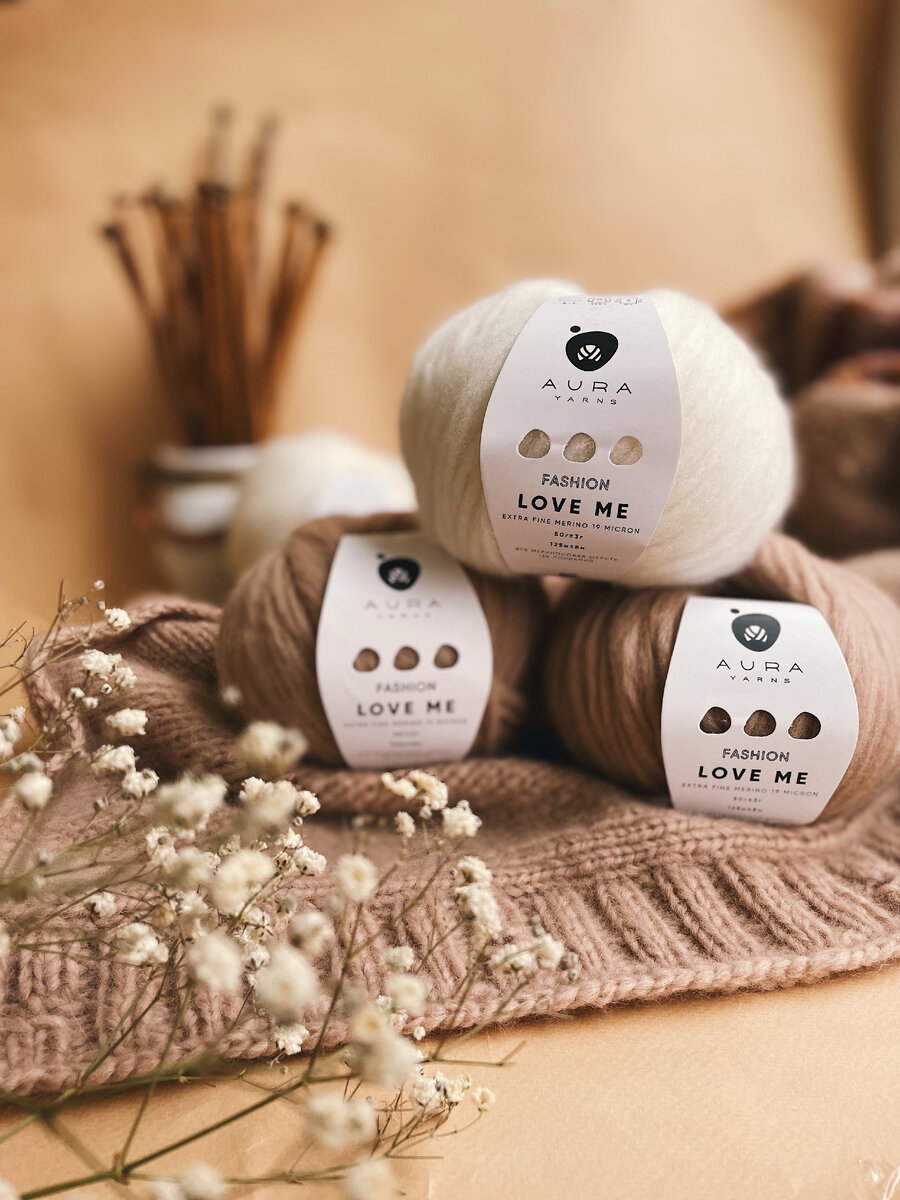 Aura Yarns Fashion Love me