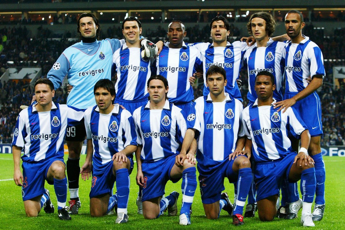Уефа 2003. Порто лига чемпионов 2004. Порту 2004 финал. Монако порту 2004 финал. FC Porto 2003/04.
