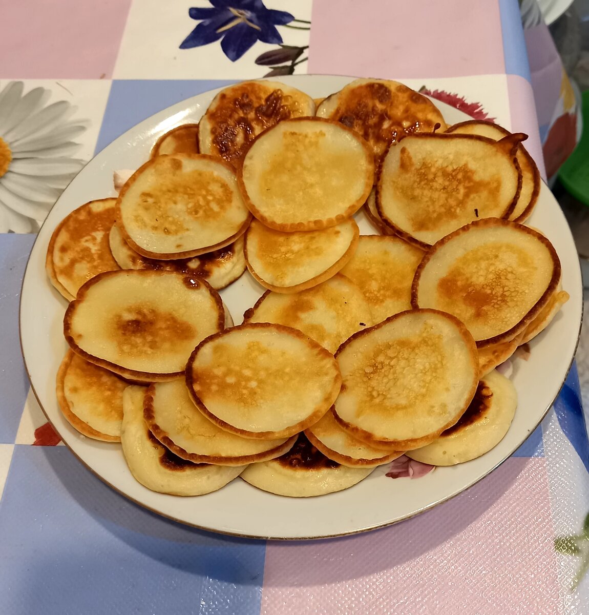 Вкусные оладьи! Фото автора канала!