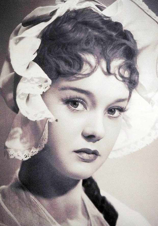 Людмила Марковна Гурченко.