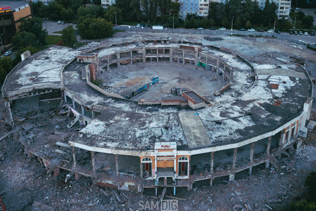 Coliseum самара. Снос построек. Колизей. Колизей Самара заброшен. Когда был построен Колизей.