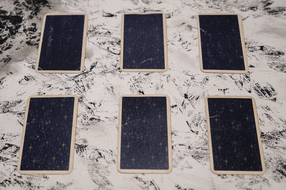 Таро яркие события и сюрпризы на 2023 год