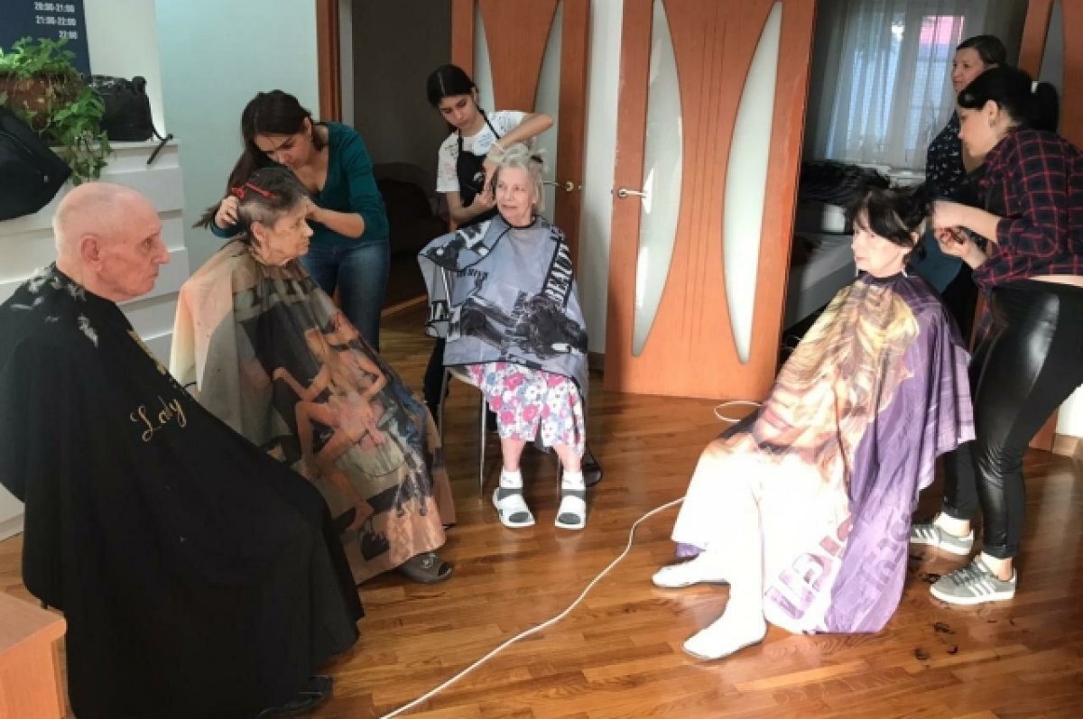    Если человек пришёл стричься, значит, он надеется изменить свою жизнь, говорит Лилит Назаретян.