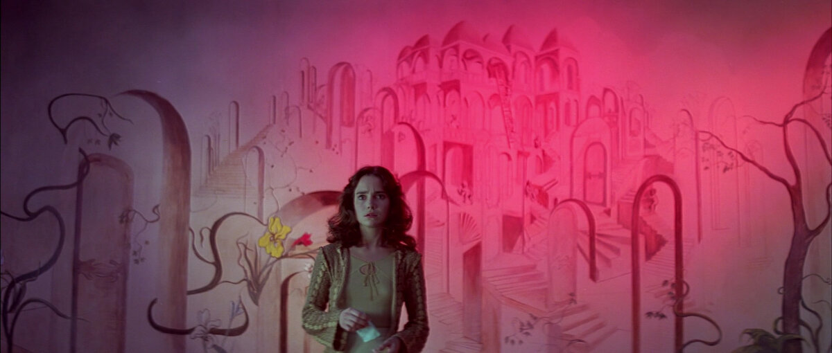 Кадр из фильма "Суспирия" (1977)