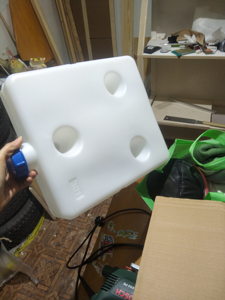 бак на 10л в комплекте