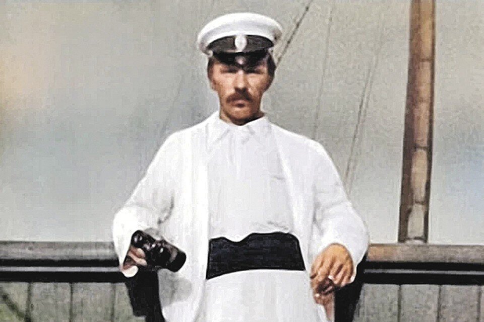     Лейтенант Шмидт в начале XX века. Изначально фото было черно-белым, но потом его раскрасили… Фото: Wikimedia Commons