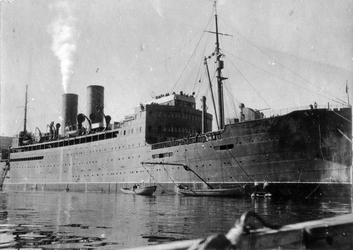 Плавбаза "Волга"