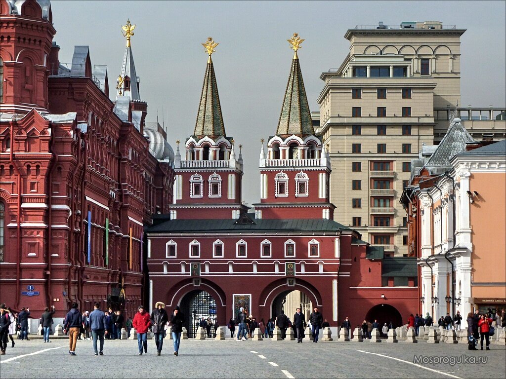 Воскресенские ворота