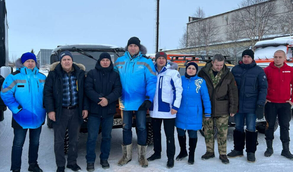    Новости ЯНАО: из Нового Уренгоя в Волноваху прибыл автобус с гумпомощью, в Салехарде собрали подарки для детей и взрослых, ямальцы завоевали 11 медалей на международном форуме