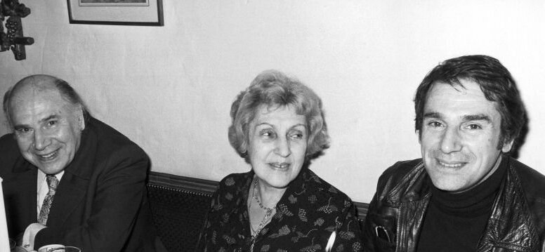 Волей судьбы родители актёра оказались за границей, там и познакомились. Фото: Pinterest