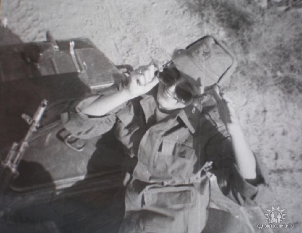 Из архива "Ольга". В Афганистане - Джабаль-Уссарадж, 177 мсп. Источник сайт Смолиной Аллы Николаевны - http://samlib.ru/s/smolina_a_n/55.shtml