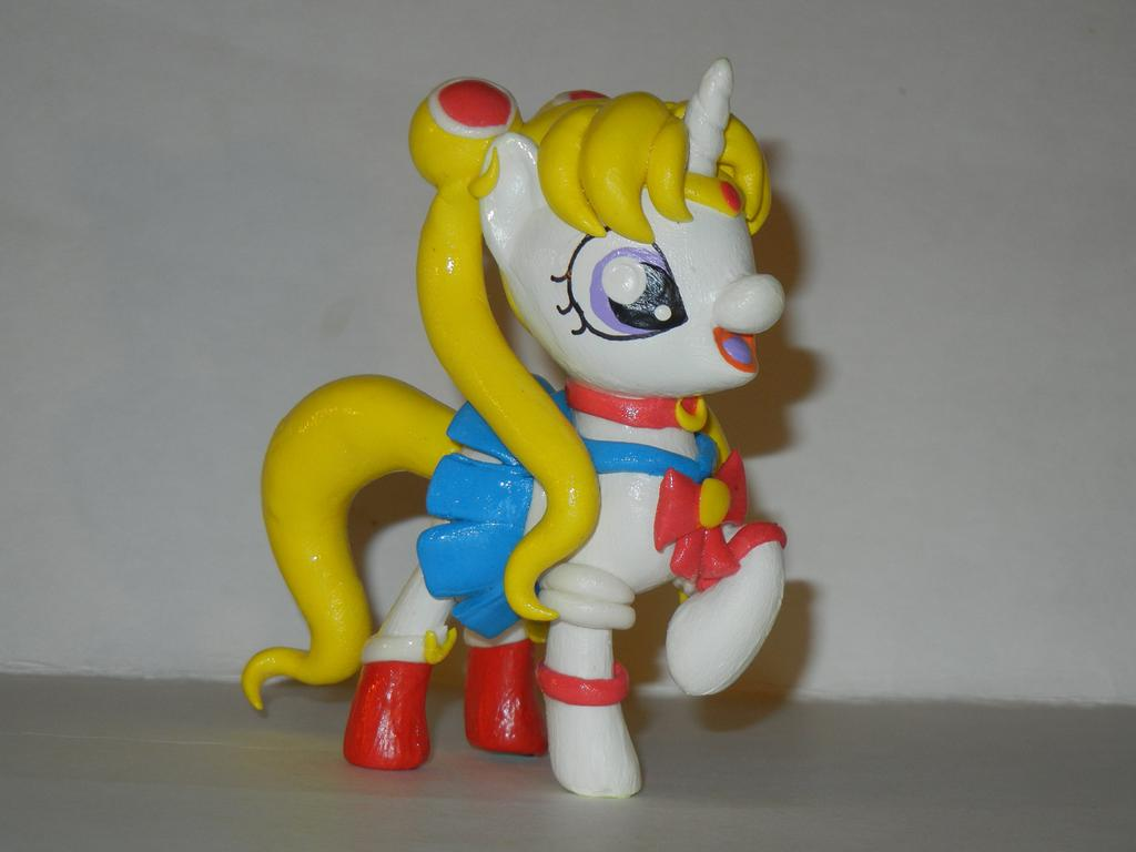  Милый и очень симпатичный кастом by SilverBand7