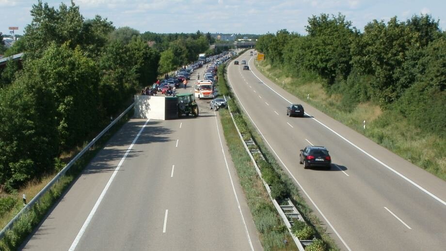 Пробка на трассе из-за ДТП