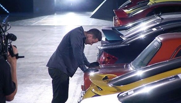 Ну и давление самого процесса съемки - это не самые лучшие условия работы.