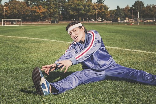 https://cdn.pixabay.com/photo/2014/10/22/17/25/stretching-498256__340.jpg