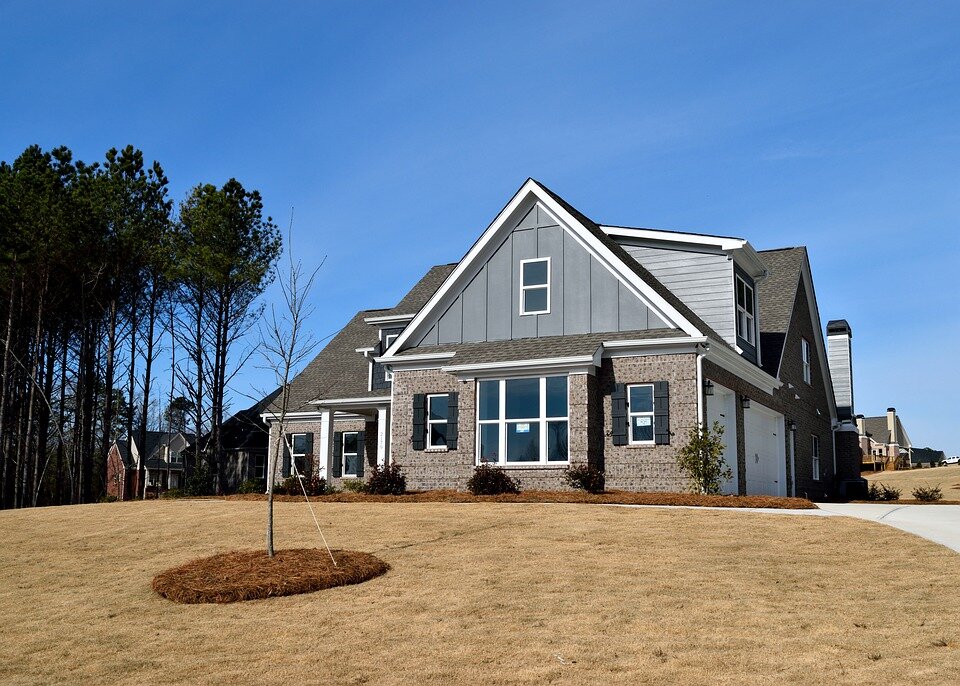 https://pixabay.com/photos/house-architecture-family-home-3069600/