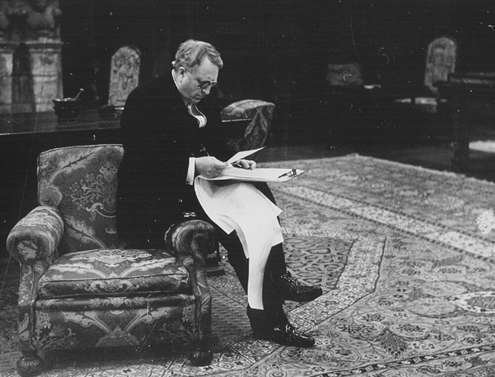 William Randolph Hearst изволит читать