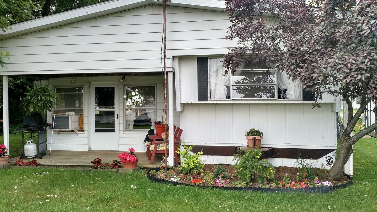 Во многих домах нет фундамента (https://pikabu.ru)