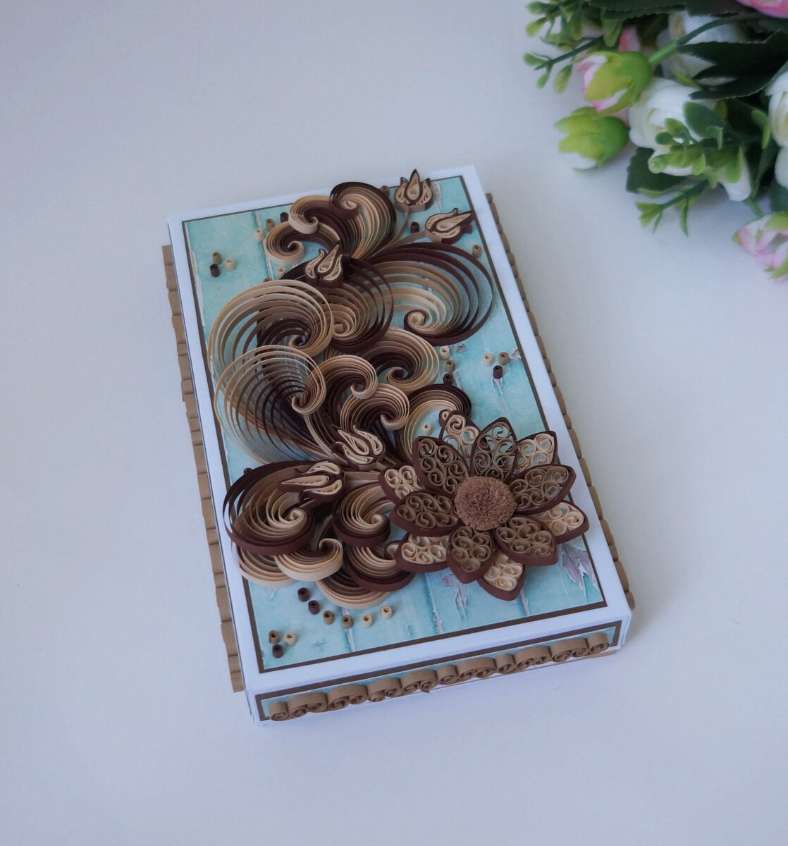 Вторая подарочная коробка. Фото автора