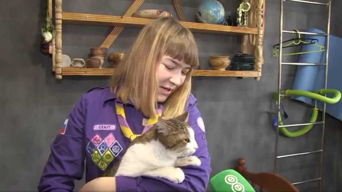 Уже шесть лет 15-летняя зоозащитница лечит и пристраивает в добрые руки бездомных животных