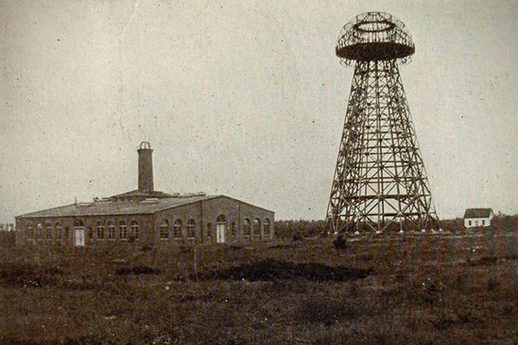 Башня для беспроводной передаче электричества 