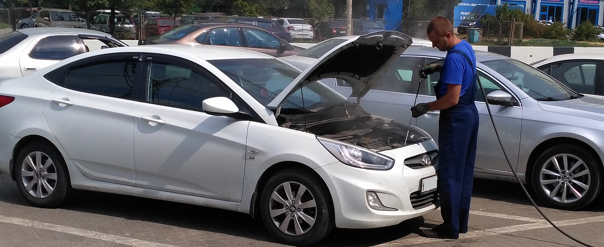 Мой Solaris проходит ТО. Фото автора