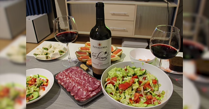 На российских прилавках большое количество выбора вина, но естественно оно не все настоящее и качественное.