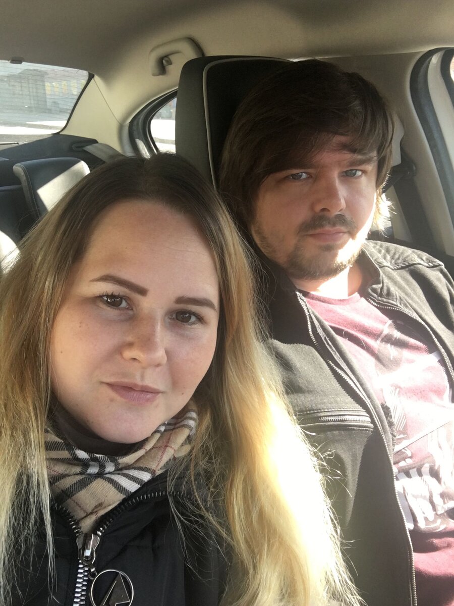 Любовь Журавлева и Евгений Иванов - предприниматели и полиграфисты. Потеряли бизнес в связи с ограничениями, связанными с коронавирусом.