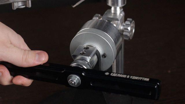 Точилка для ножей с поворотным механизмом