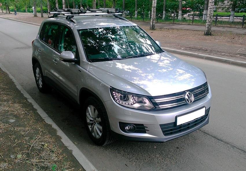 Мотор имеет ряд слабых мест, например, возможны проблемы с ГРМ, топливной аппаратурой и "сухой" преселективной коробкой передач DSG с двумя сцеплениями. 
