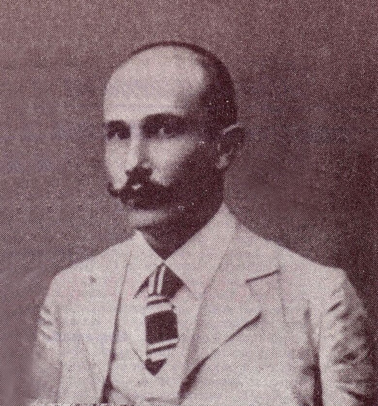 Борис Савинков на коллективном фото 1903-го года, сделанном во время ссылки в Вологде