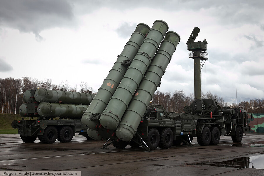 ФОТО ЗРК С-400. ИСТОЧНИК СВОБОДНЫЙ.