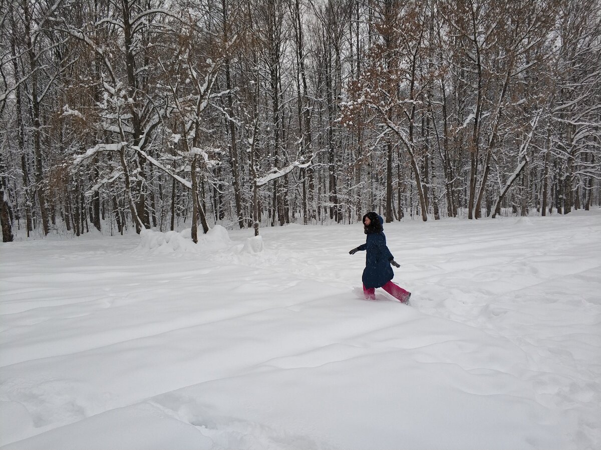 зимний снег, например. Не всегда он такой, но порой случается