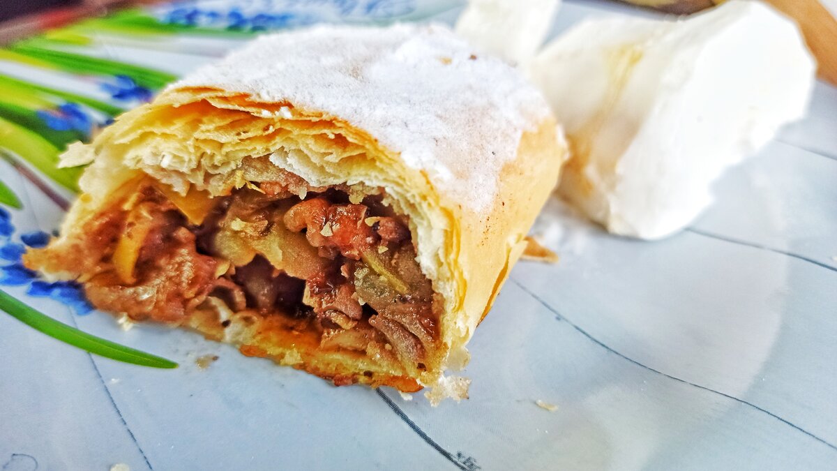 Яблочный штрудель. Фото автора. 