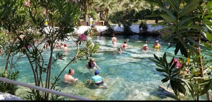 Бассейн клеопатры