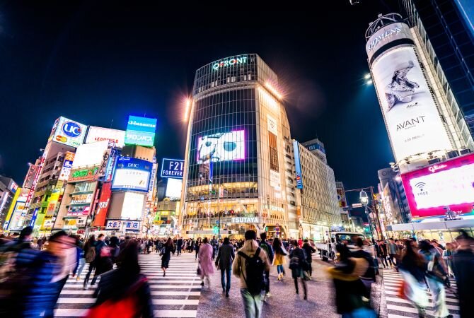 Центр города Shibuya - сердце празднования Хэллоуина в Японии
