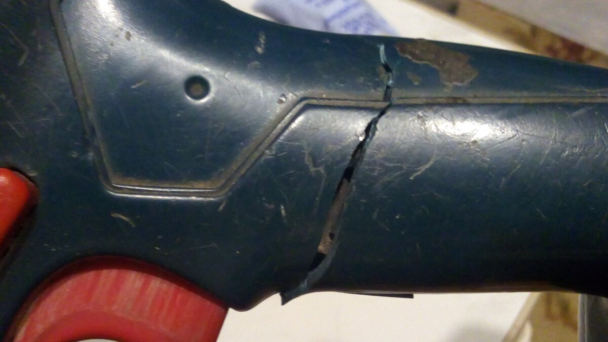 Перелом шуруповёрта