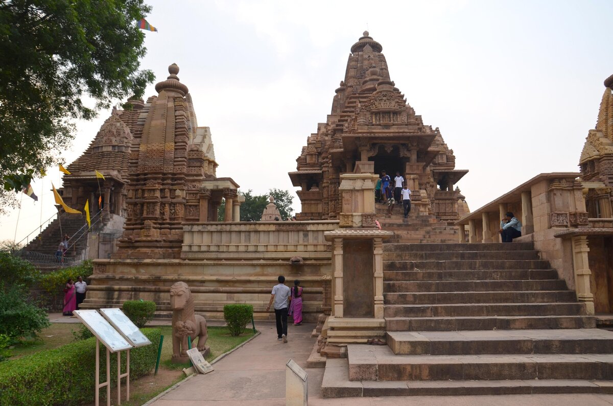 Храмы Кхаджурахо. Фото автора.