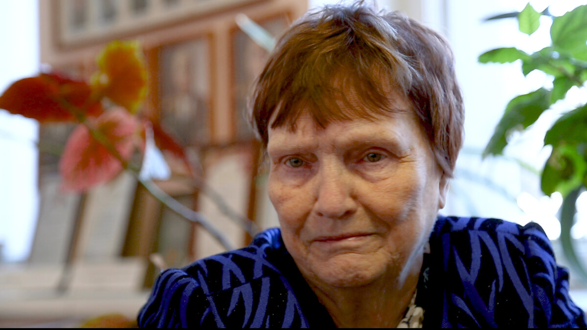Елена Пузанова. Луга, Ленинградская область. Попала в концлагерь в 7 лет. 