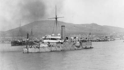 Fig. 2. 1890 Qing Empire Beiyang Fleet 'Ping yuen' (平遠, 2185 t., 2400 hp., 1x260 mm., 2x150 mm., 2x57 mm., 2x47 mm., 3 TA 457 mm., belt 203 mm., deck 50 mm.).