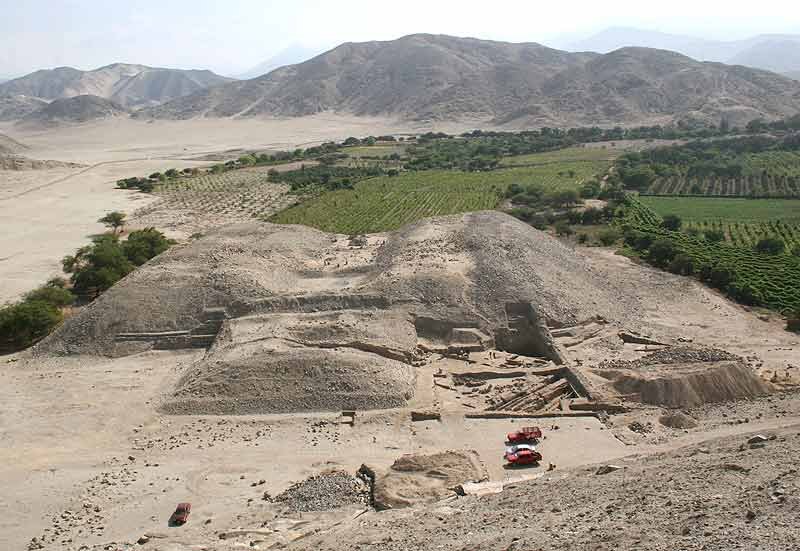 Sechin Bajo