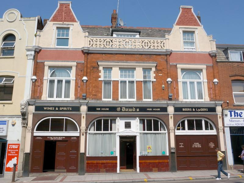 Паб O'Dowd's. Когда здесь выступали IRON MAIDEN, он назывался THE GREEN MAN. Фото: https://whatpub.com