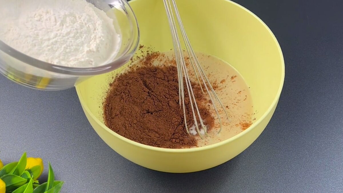 Вкусно - не значит дорого. Шоколадные маффины. Добавляю немного шоколада и вкус получается еще лучше