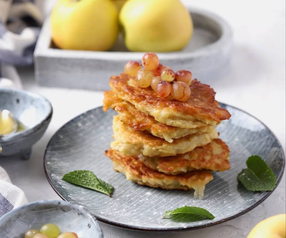 Оладьи из яблок рецепты быстро и вкусно с фото на сковороде пошаговый